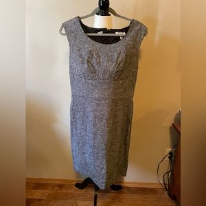 Corey P black and white fitted bodice size 10